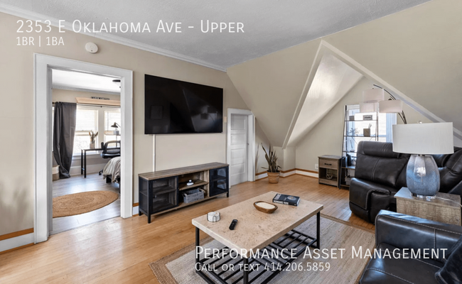 Upper unit in a desirable Bay View location - Upper unit in a desirable Bay View location Apartamento Unidad Upper