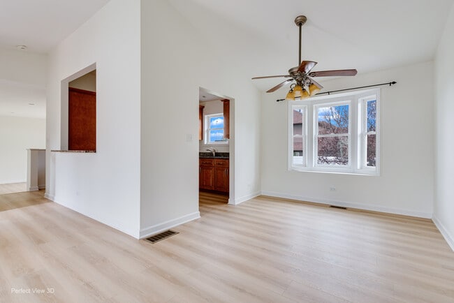 Photo - 900 Ashford Ln