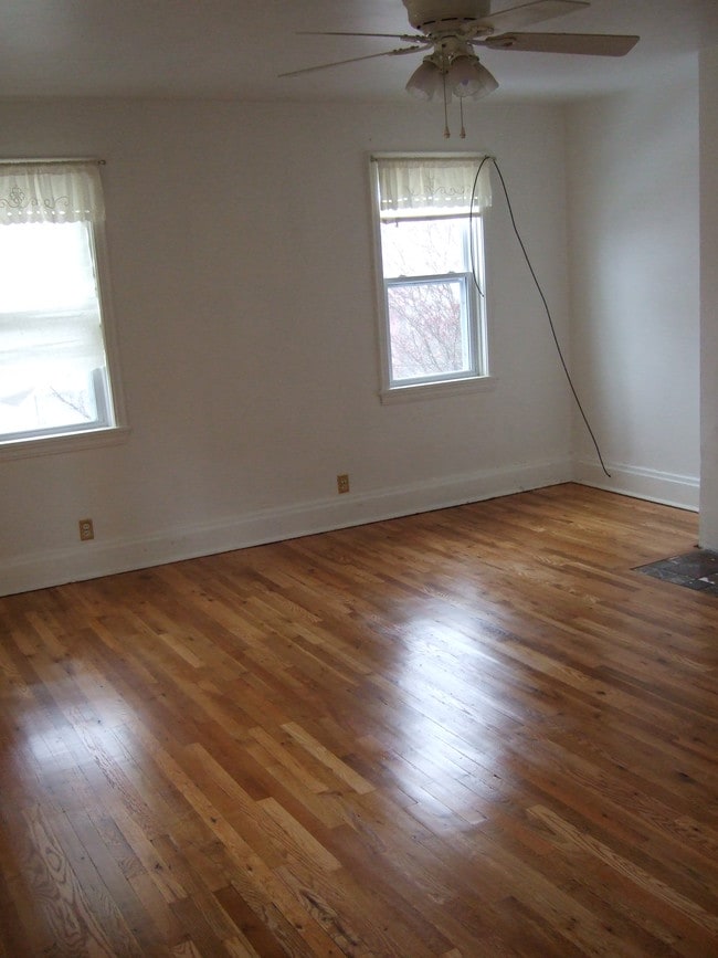 Photo - 828 N Euclid Ave