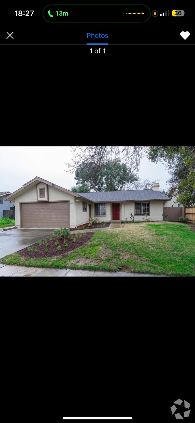Building Photo - 4711 W Sierra Ave Rental