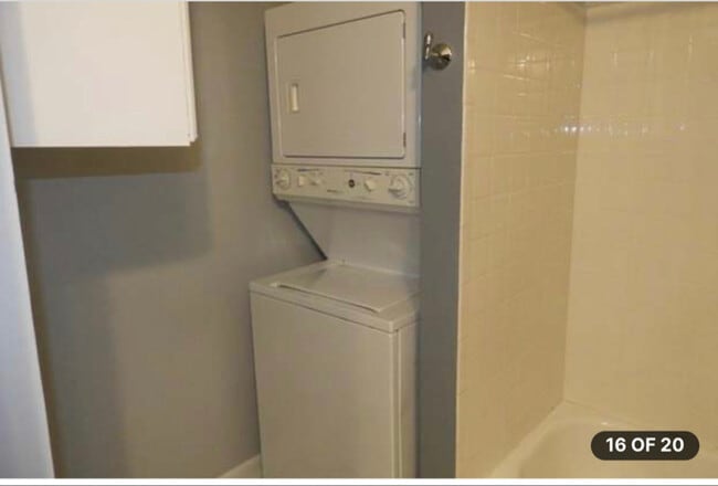 Photo - 3318 Berwyn Ave Unit 229