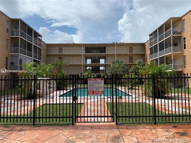 Building Photo - 4848 NW 24th Ct Unit 202