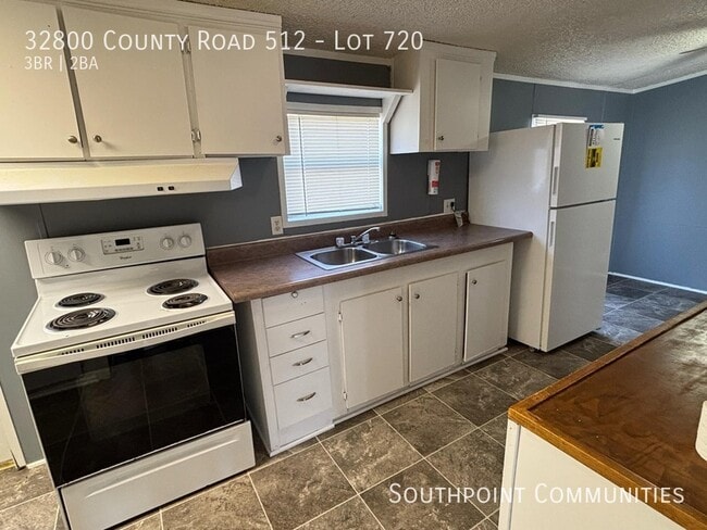Photo - 32800 Co Rd 512