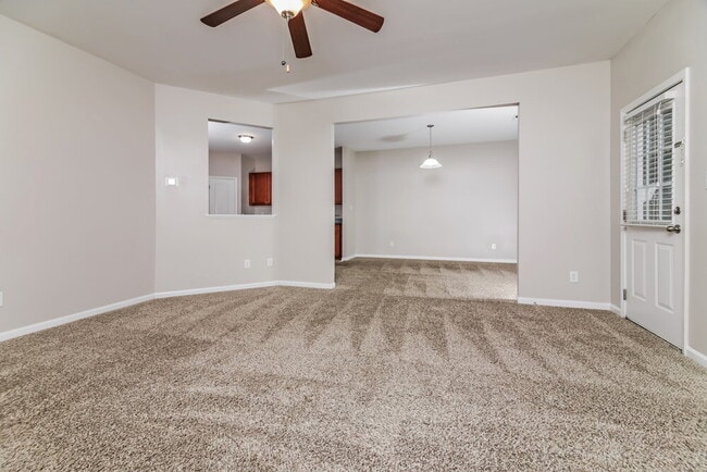 Photo - 2405 King Malcolm Ln