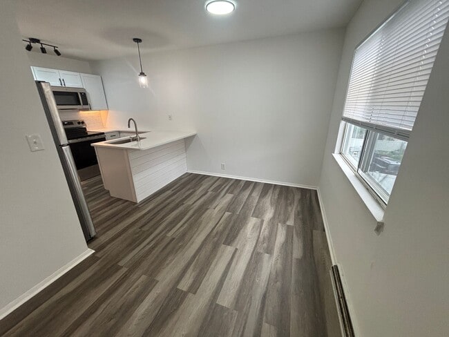 Photo - Summit Street Duplexes Unidad B