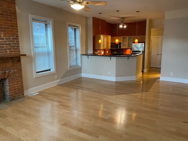 Photo - 115 E 8th St Condo Unit #