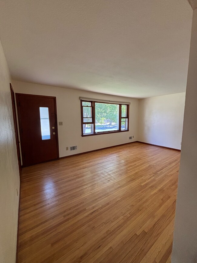 Photo - 1708 Ashland St Unit Apt #2