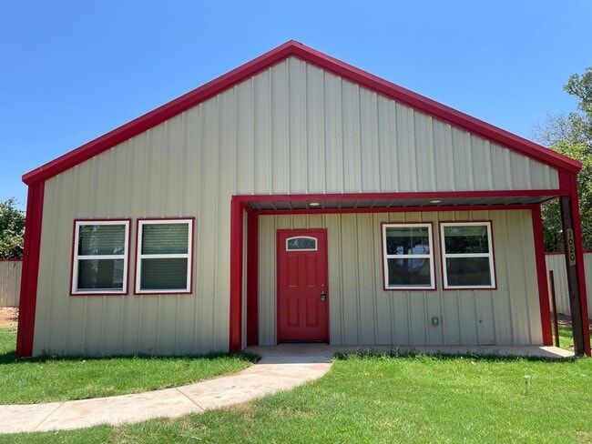 Building Photo - County Living, 3 bed barndominium Rental