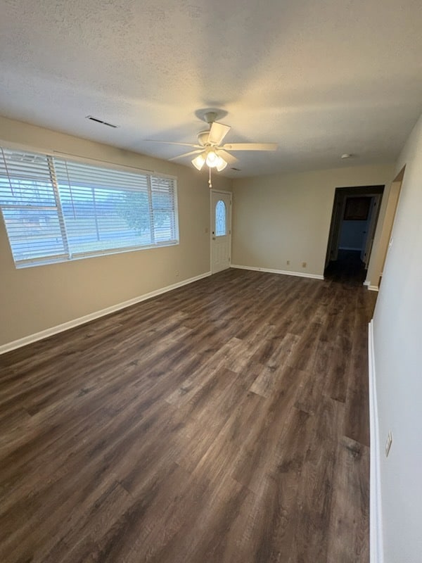 Photo - 418 W Glessner St