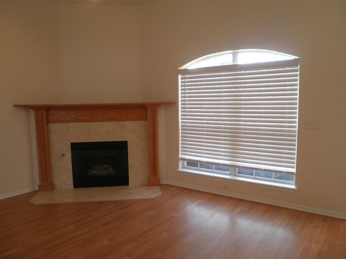 Photo - Nice 3 bedroom, 2 bath, 2 car garage in Noble
