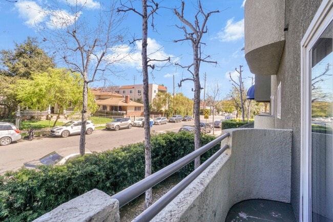 Photo - Highland Villa Apartments