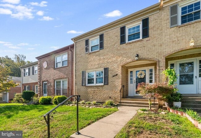 Photo - 7481 Jayhawk St