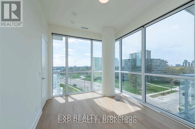 Photo - 10 Deerlick Ct Unit 704