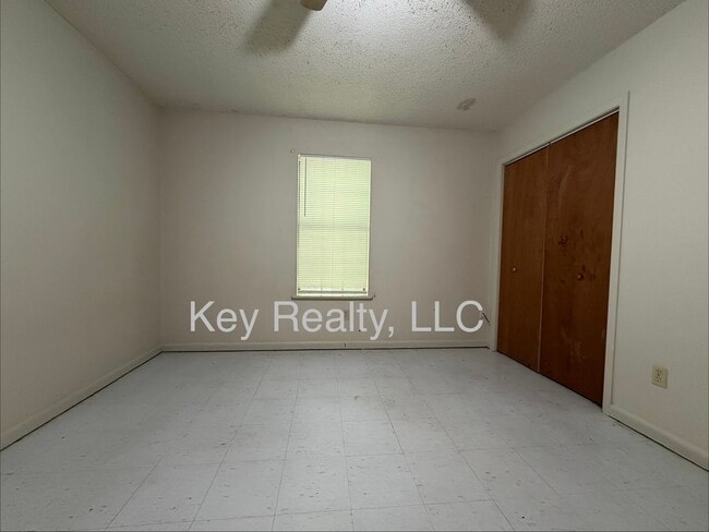 Photo - HQV-2519 Llewellyn Unit 2519 A Llewellyn