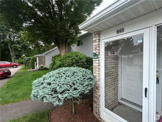 Building Photo - 846 Halifax Dr Unit 84 Rental