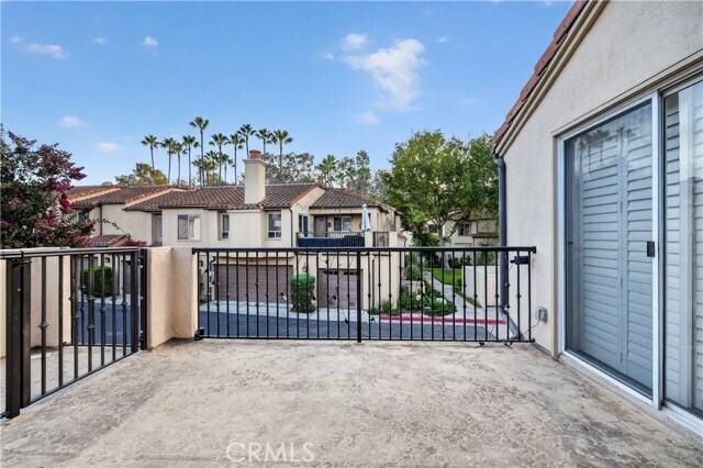 88 Corsica Dr