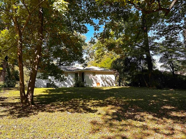 Building Photo - 3766 Argonne St