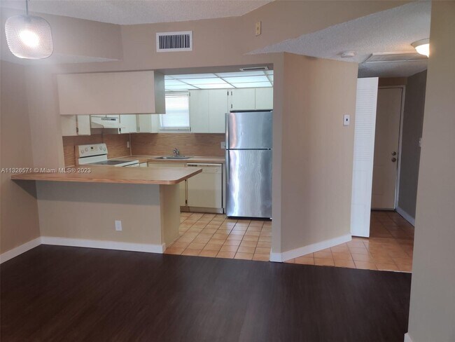 Photo - 8290 Lake Dr Condo Unit 509