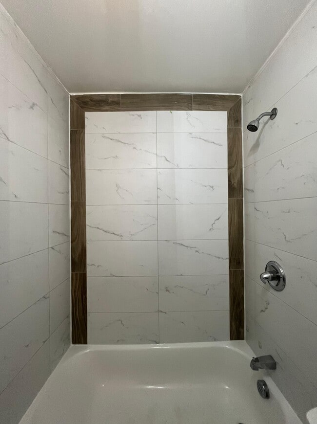 Photo - 1612 John F Kennedy Blvd Unidad 1