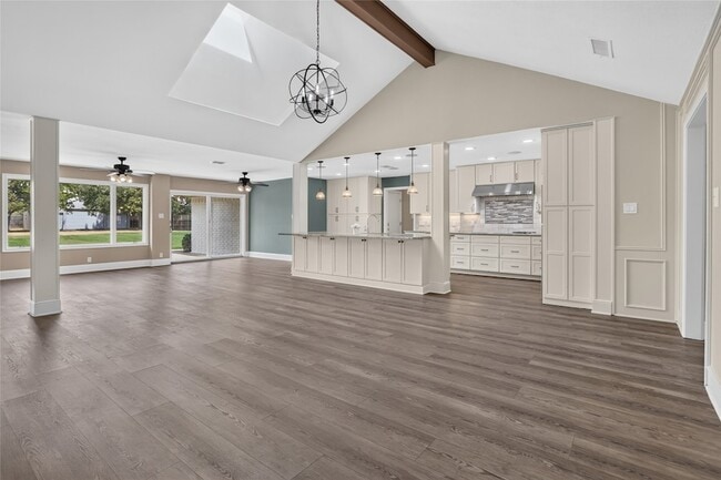 Photo - 1400 Emerald Cir