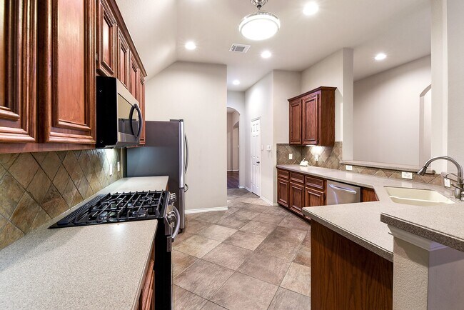 Photo - 28202 Sweet Oak Ln