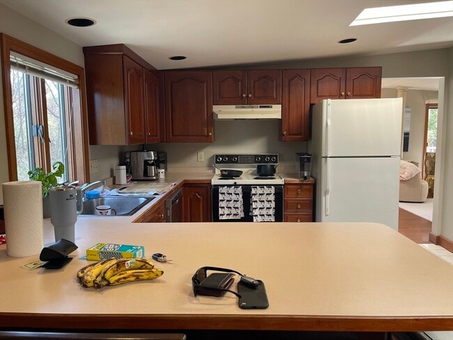 Photo - 576 Marrett Rd Unit 2