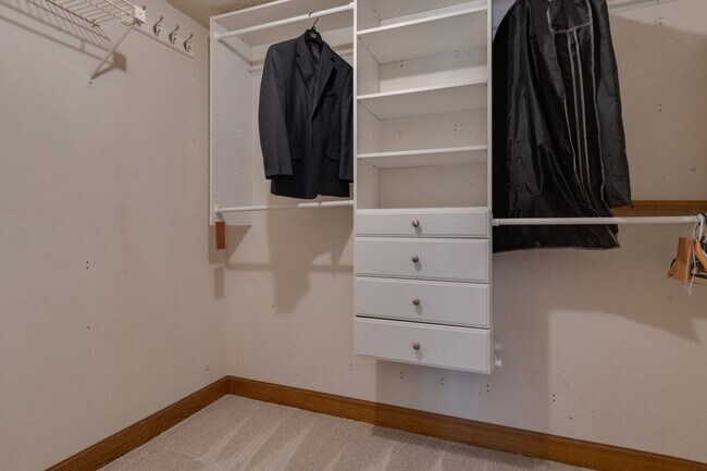 Photo - 381 Timber Dr