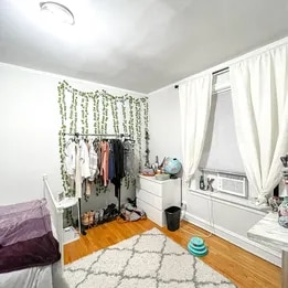 Photo - 915 W Oakdale Ave Unit F1