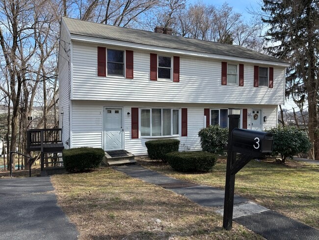 Building Photo - 3 Rosita Rd