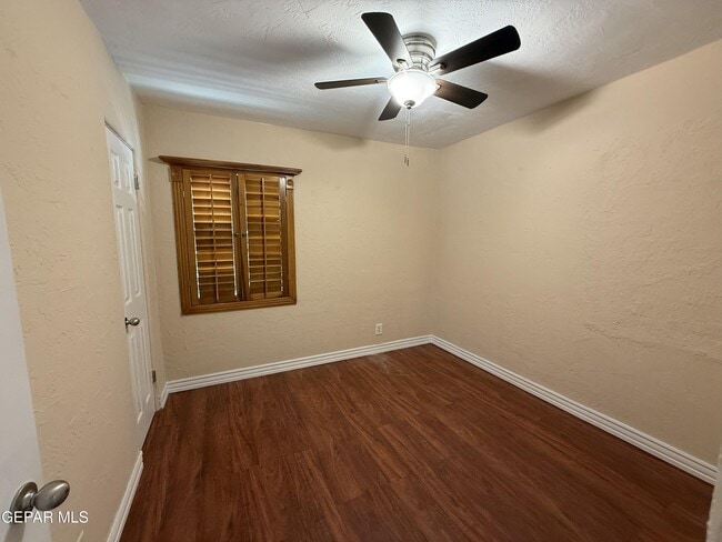 Photo - 3411 Leavell Ave