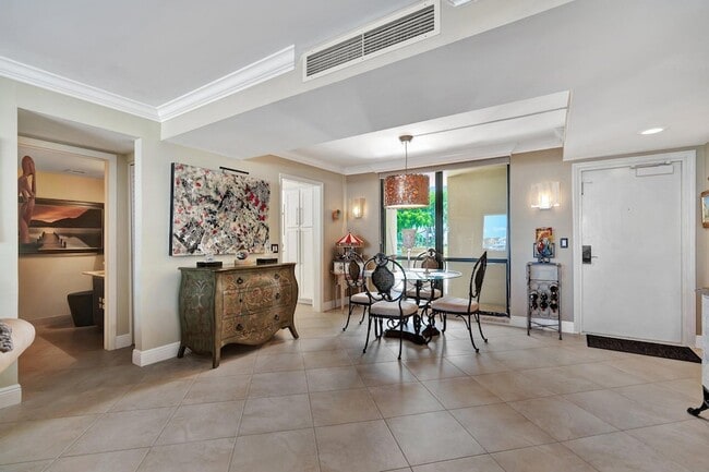 Photo - 134 Lakeshore Dr Unit 215