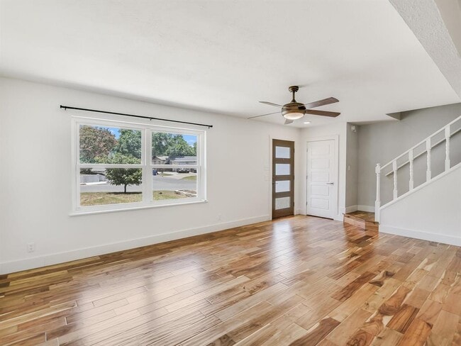 Photo - 7617 Eastcrest Dr