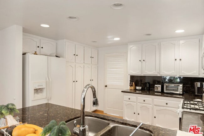 Photo - 2484 Angelo Dr