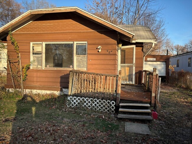 Building Photo - 924 N Edmond St