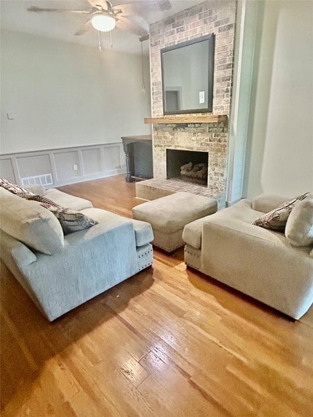 Photo - 913 Lake Meadows Dr