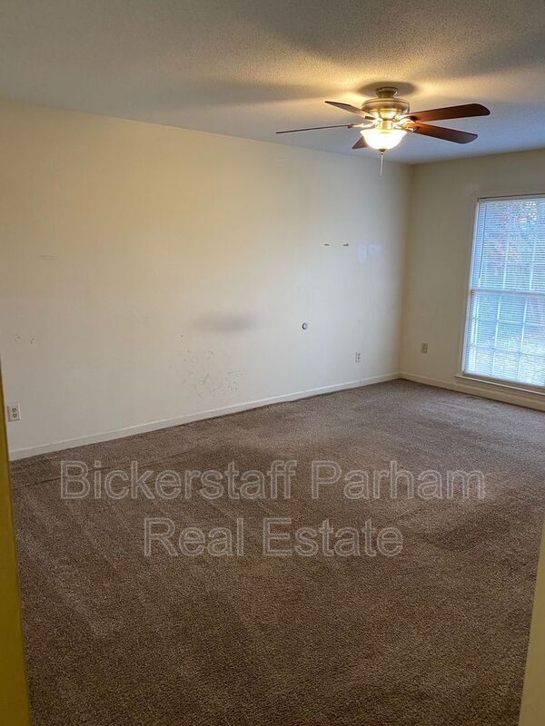 Photo - 2313 Tucker Dr