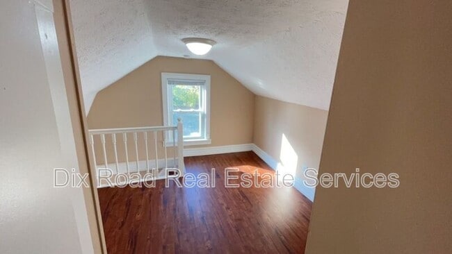 Photo - 1841 Harvard St