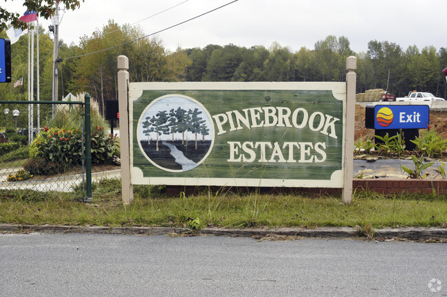 Photo - Pinebrook Mobile Home Community