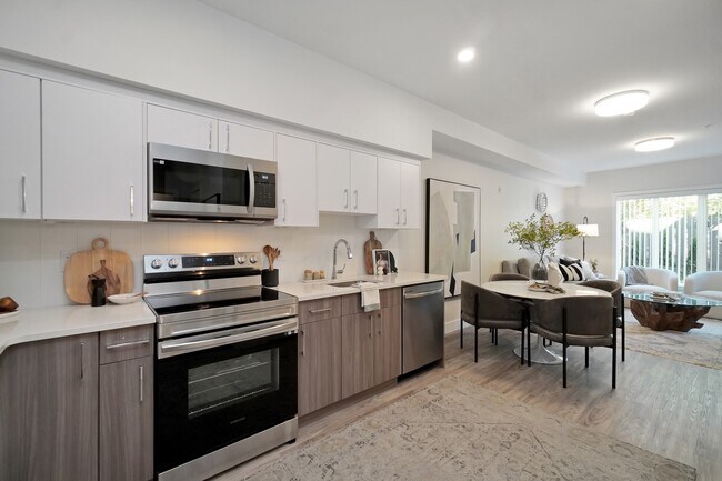 Photo - Oslo on Fifth