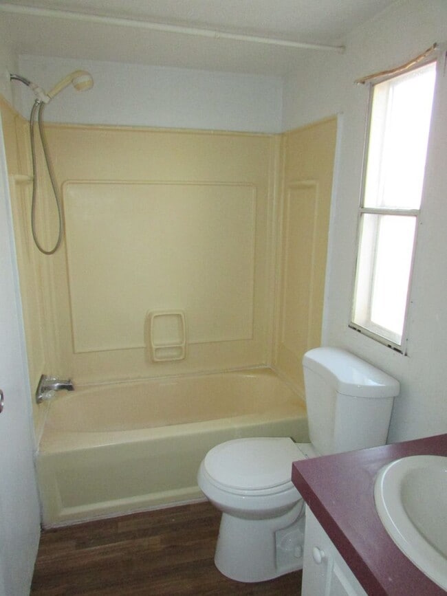 Photo - 2 Bedroom 2 Bath Manufactured Home