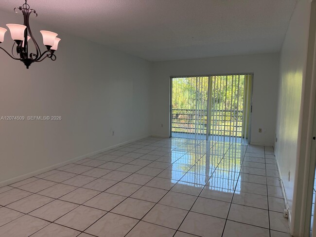 Photo - 2800 NW 56th Ave Unit E206