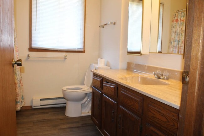 Photo - 1016 N Maple St