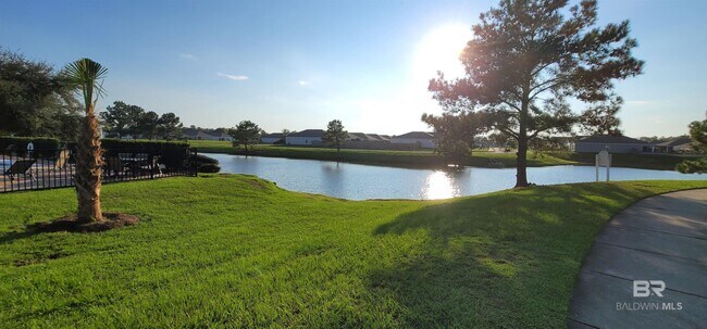 Photo - 17431 Harding Dr