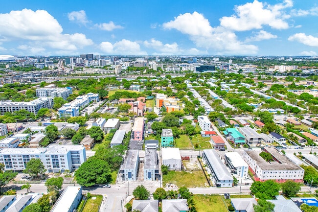 Photo - 1829 NW 3rd Ave