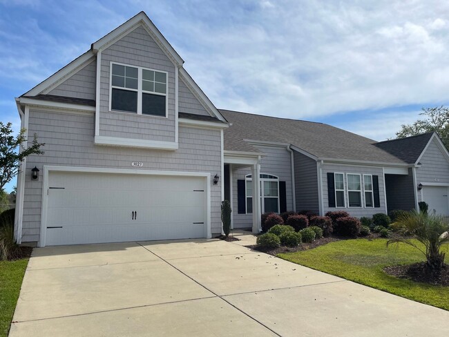 Photo - 3 Bedroom, 2 Bath Townhouse in Calabash Lakes