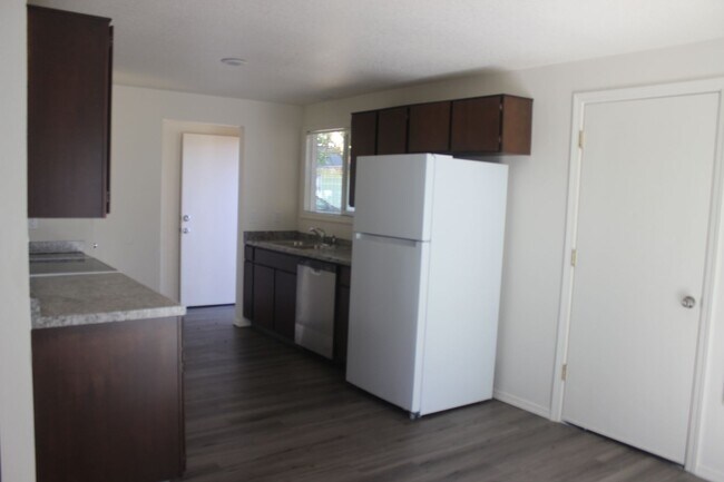 Photo - 3 Bed 1 bath Hillsboro Ranch