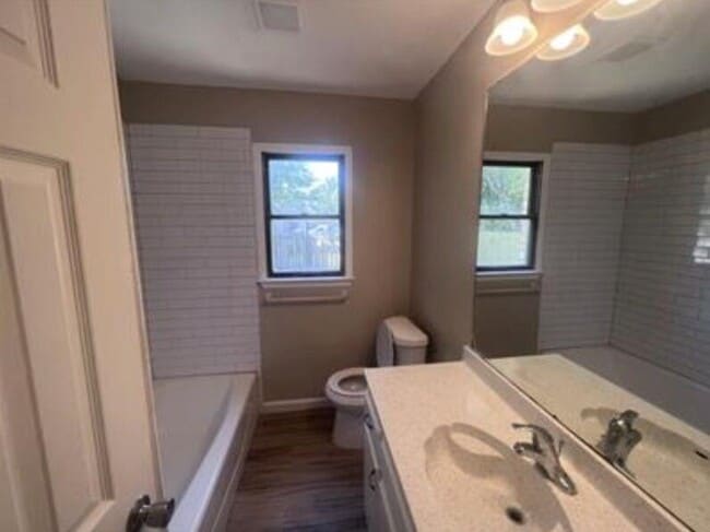 Photo - 111 Branch View Dr