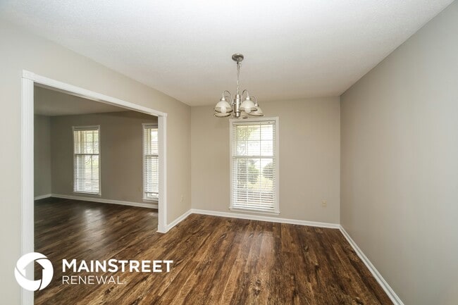 Photo - 3084 Kemper Dr