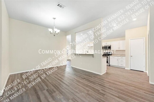 Photo - 1118 Grace Dr