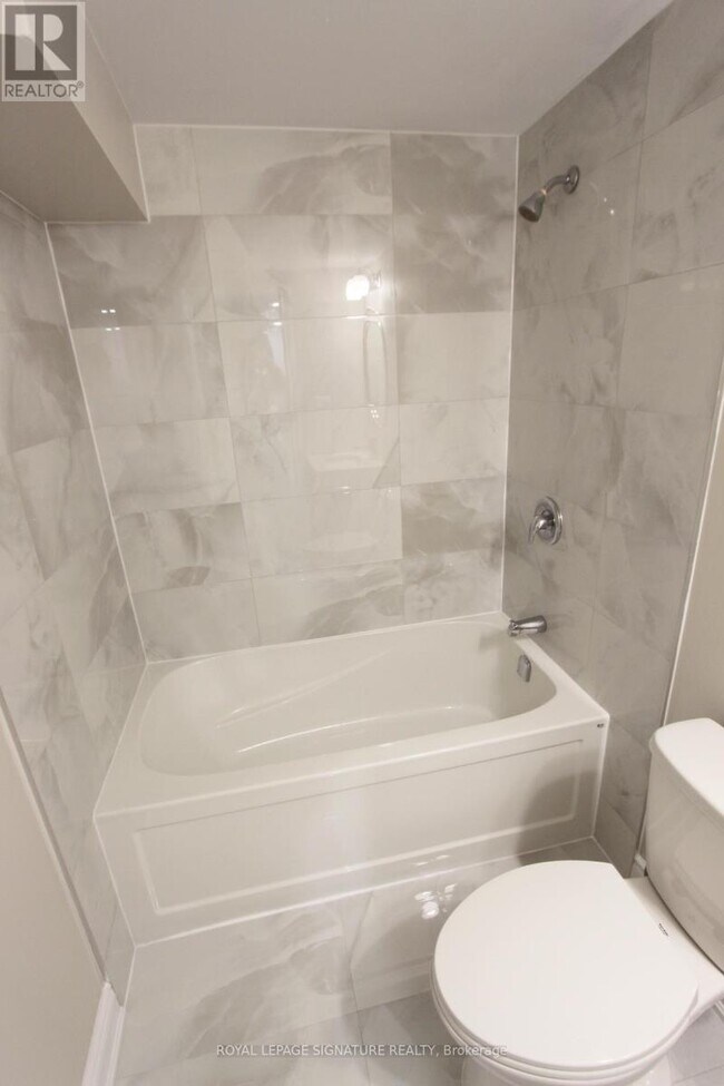 Photo - 100 Bonham Blvd